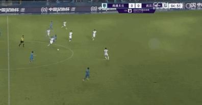 曼城3-2贝尔格莱德红星，瓜迪奥拉热情而自豪地谈到汉密尔顿的首秀和进球。